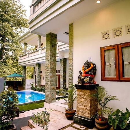 The Puncak Santhi Inn Batununggul المظهر الخارجي الصورة